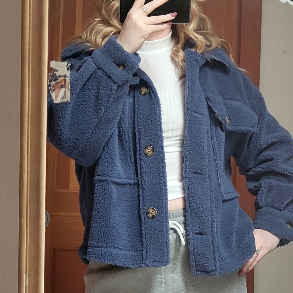 Forever 21 Blue Teddy Shacket! NWOT!